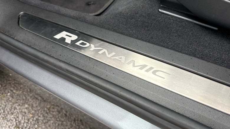 Land Rover Range Rover Evoque 2.0 P250 R-Dynamic SE 5dr Auto Petrol Hatchback